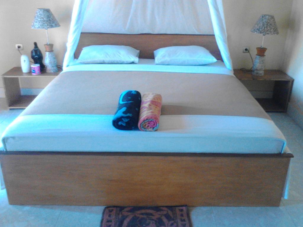 Dinoyin Bungalows Gili Meno Zimmer foto